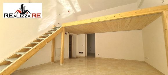 2 rooms Apartment in Rome, Italy No. 169552 7