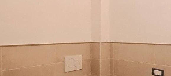 2 rooms Apartment in Rome, Italy No. 169552 18