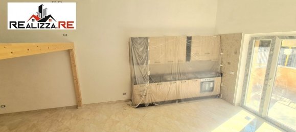2 rooms Apartment in Rome, Italy No. 169552 10