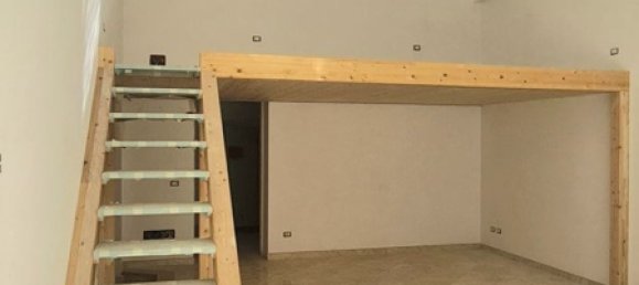 2 rooms Apartment in Rome, Italy No. 169552 9