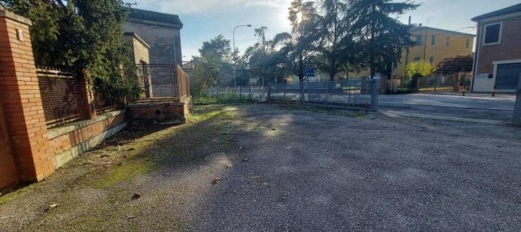 10 rooms Villa in Argenta, Italy No. 149949 7