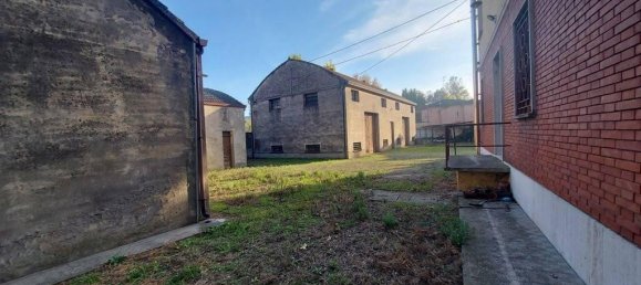 10 rooms Villa in Argenta, Italy No. 149949 10