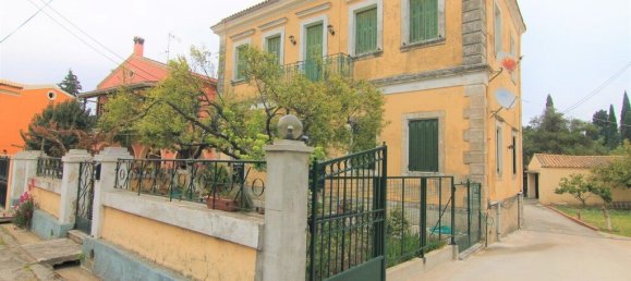 240m² Commercial property in Corfu, Greece No. 3941 2