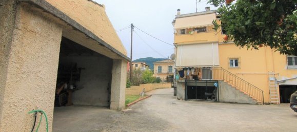 Коммерческая недвижимость 240м² в Керкира, Центральная Керкира и Диапонтии-Ниси, Керкира, Ионические острова, Пелопоннес, Западная Греция и Ионические острова, Греция № 3941 27