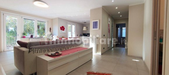 2 bedrooms Apartment in Aosta, Italy No. 265042 3