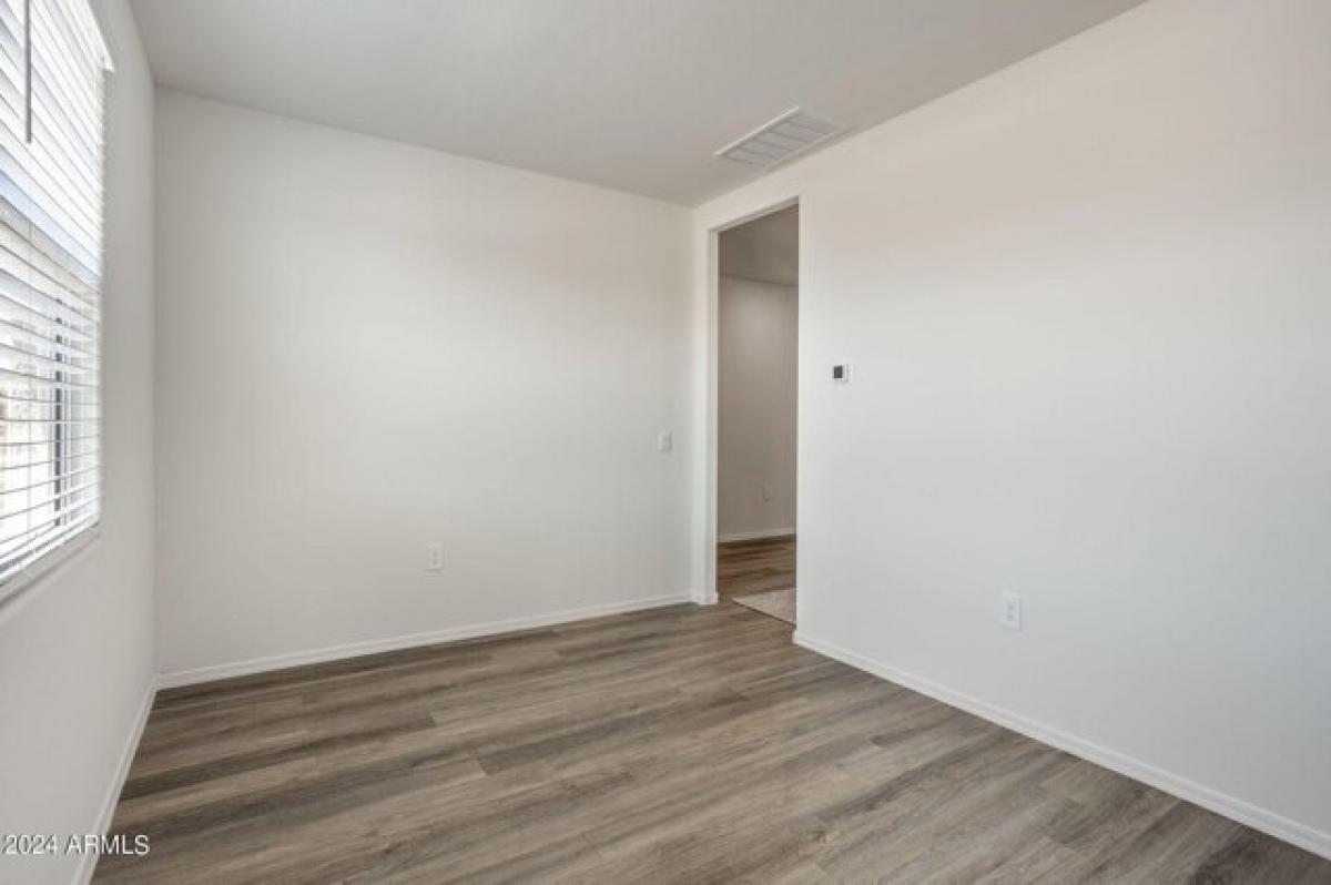 4 bedrooms House in Surprise, USA No. 408225