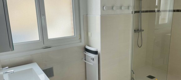 3 bedrooms House in Cambrai, France No. 55983 8