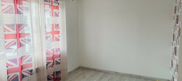 3 bedrooms House in Cambrai, France No. 55983 47