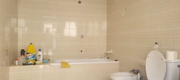 4 bedrooms House in Cordoba, Spain No. 152428 3