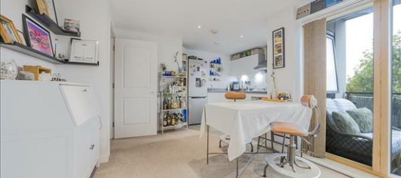 1 bedroom Apartment in Wimbledon, United Kingdom No. 7266 3