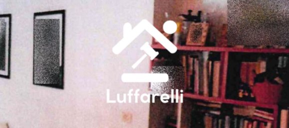 8-salle Appartement à Rome, Italy No. 200633 4