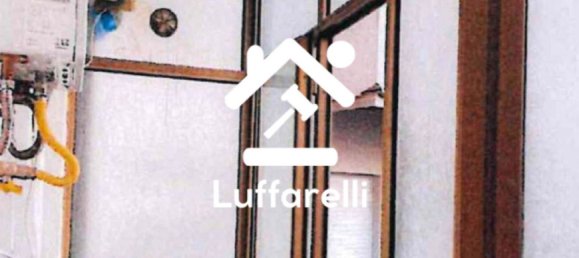 8-salle Appartement à Rome, Italy No. 200633 6