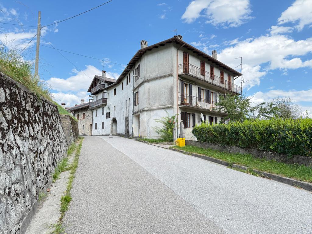 2 غرف نوم شقة في Udine, Italy رقم 329399