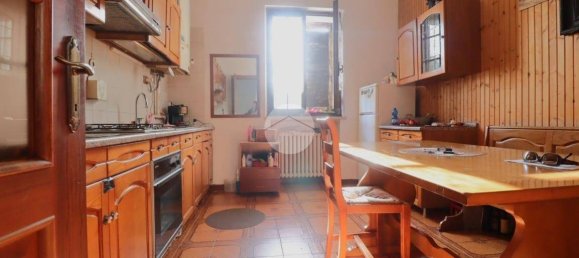 3 bedrooms Villa in Mantua, Italy No. 245891 6