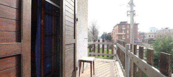 3 bedrooms Villa in Mantua, Italy No. 245891 12