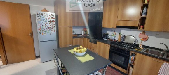 Apartamento de 3 habitaciónes en Omegna, Italy No. 30248 2