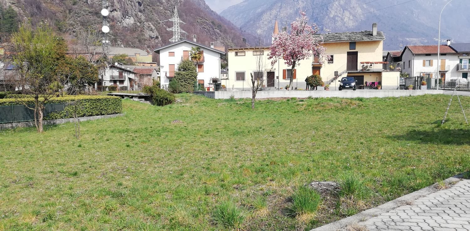 Grundstück in Mese, Italy 1284m², Nr. 254548