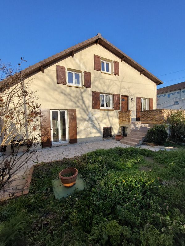 Casa T4 em Bezons, France N.º 188425