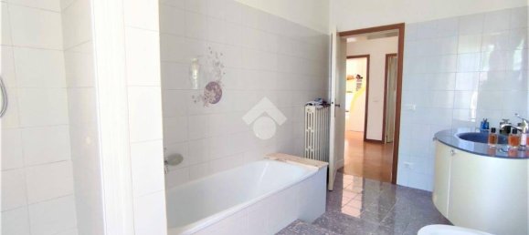 4 rooms Apartment in Perugia, Italy No. 304203 39