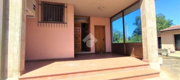 4 rooms Apartment in Perugia, Italy No. 304203 4