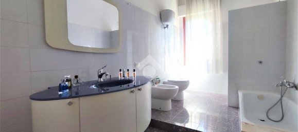 4 rooms Apartment in Perugia, Italy No. 304203 38