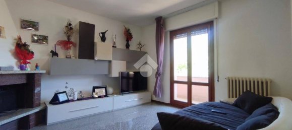 4 rooms Apartment in Perugia, Italy No. 304203 8