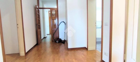 4 rooms Apartment in Perugia, Italy No. 304203 21