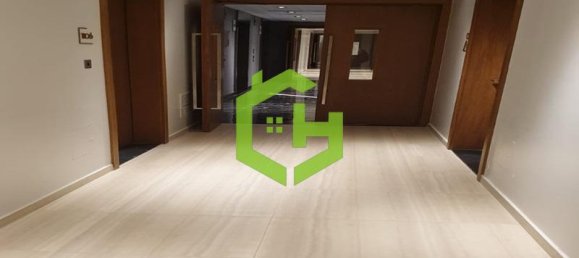 2 bedrooms Apartment in Business Bay, UAE No. 32434 3