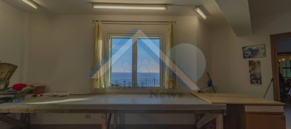 12-salle Villa à Bordighera, Italy No. 146869 8