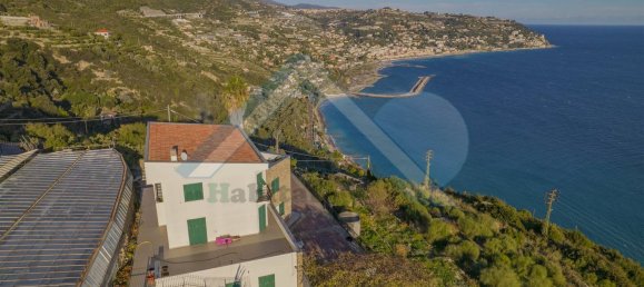 12-salle Villa à Bordighera, Italy No. 146869 28