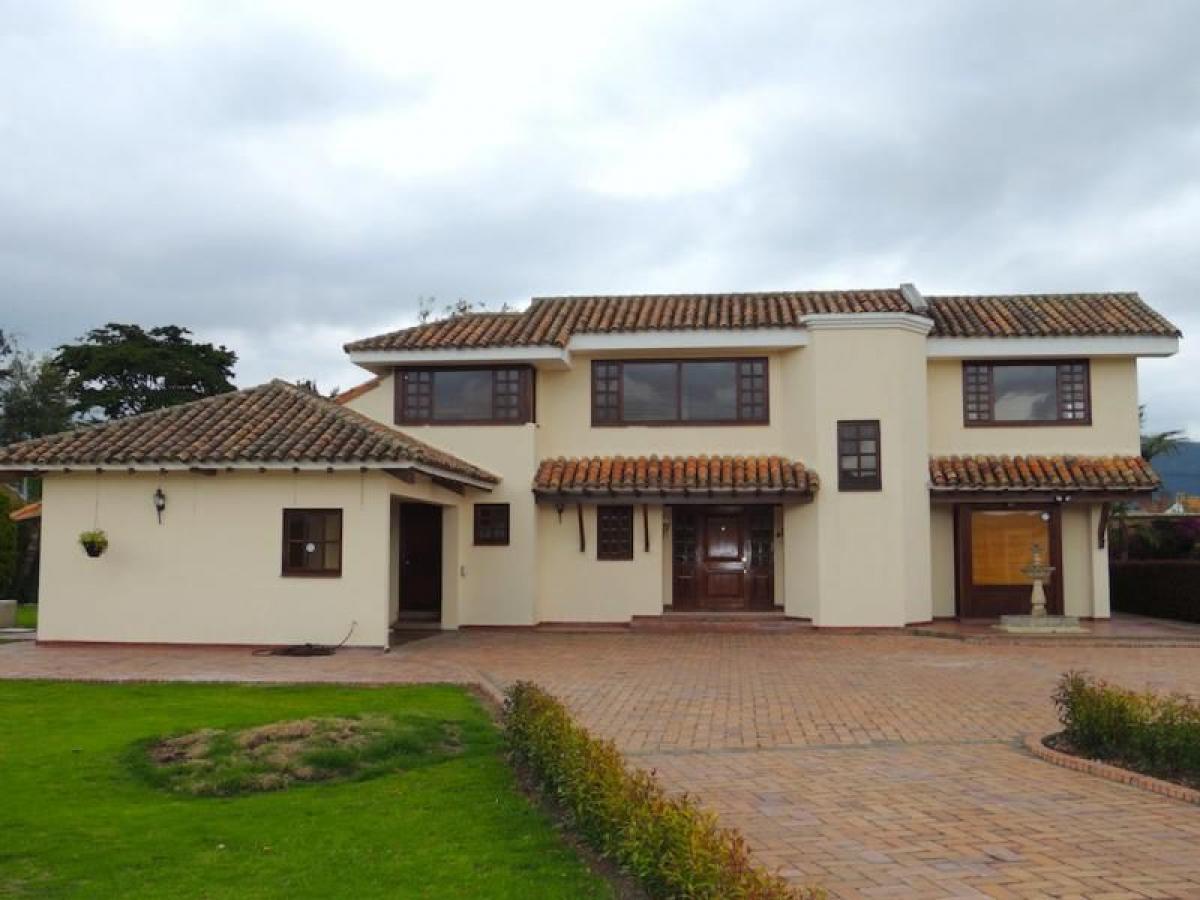 3 Schlafzimmer Haus in Bogota, Colombia, Nr. 12657