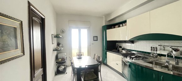 4 chambres Appartement à Sant'Agata li Battiati, Italy No. 166827 5