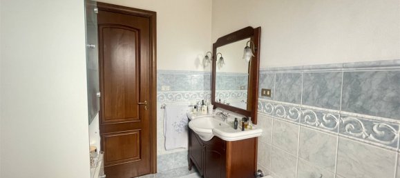 4 chambres Appartement à Sant'Agata li Battiati, Italy No. 166827 20