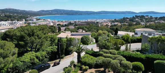 4 bedrooms Villa in Cavalaire-sur-Mer, France No. 101474 4