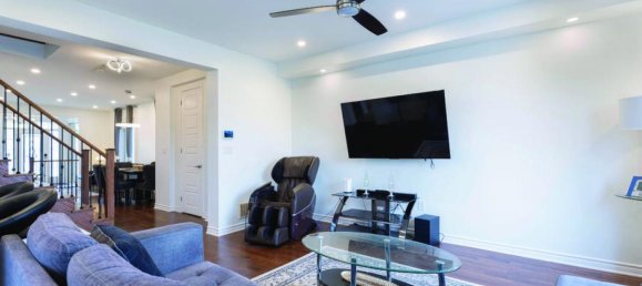 6 غرف نوم منزل في Milton, Canada رقم 489 9