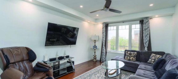 6 غرف نوم منزل في Milton, Canada رقم 489 6