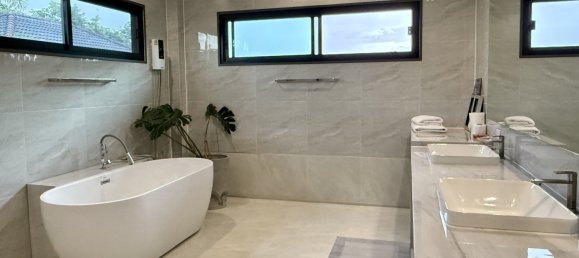 4 bedrooms Villa in Chiang Mai, Thailand No. 63993 10