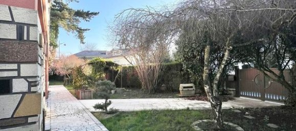 5 bedrooms House in Nancy, France No. 88357 3