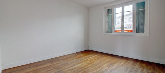 Apartamento de 3 dormitorios en Poissy, France No. 168674 3