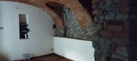 Bureau à Cocquio-Trevisago, Italy 62m² No. 182122 20