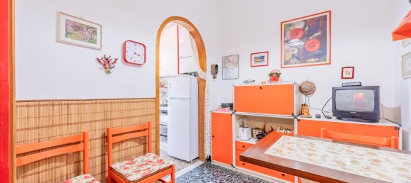 3-salle Appartement à Alassio, Italy No. 70457 5