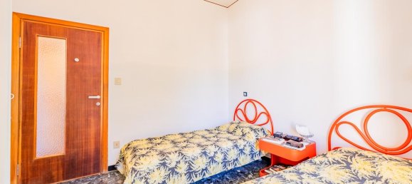 3-salle Appartement à Alassio, Italy No. 70457 9