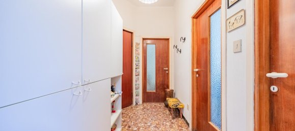 3-salle Appartement à Alassio, Italy No. 70457 15
