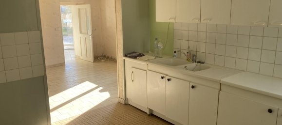 2 Schlafzimmer Haus in Faye-la-Vineuse, France, Nr. 100451 18