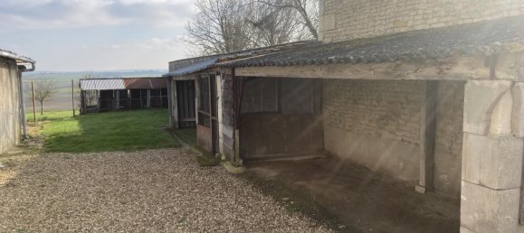 2 Schlafzimmer Haus in Faye-la-Vineuse, France, Nr. 100451 7