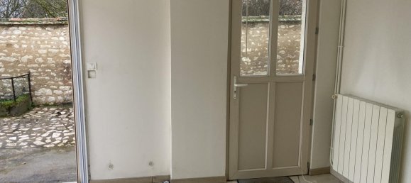 2 Schlafzimmer Haus in Faye-la-Vineuse, France, Nr. 100451 11