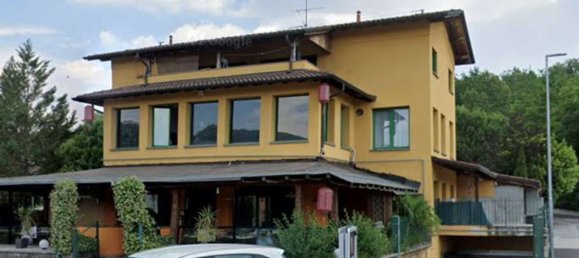 Квартира с 4 комнатами в Калько, Италия № 2685 25