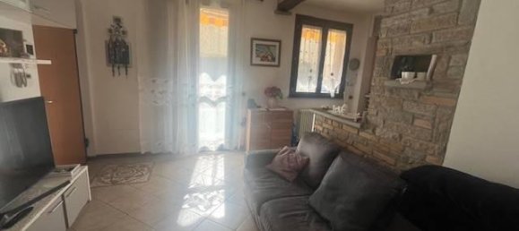 3-salle Appartement à Samarate, Italy No. 36869 15