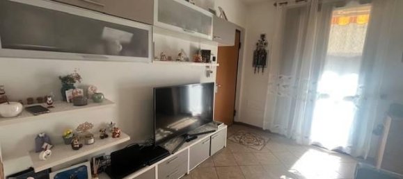 3-salle Appartement à Samarate, Italy No. 36869 14