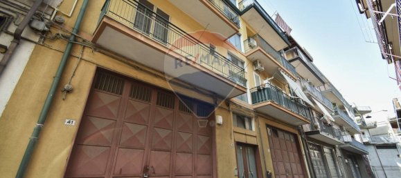 3 Schlafzimmer Wohnung in Paternò, Italy, Nr. 291759 4